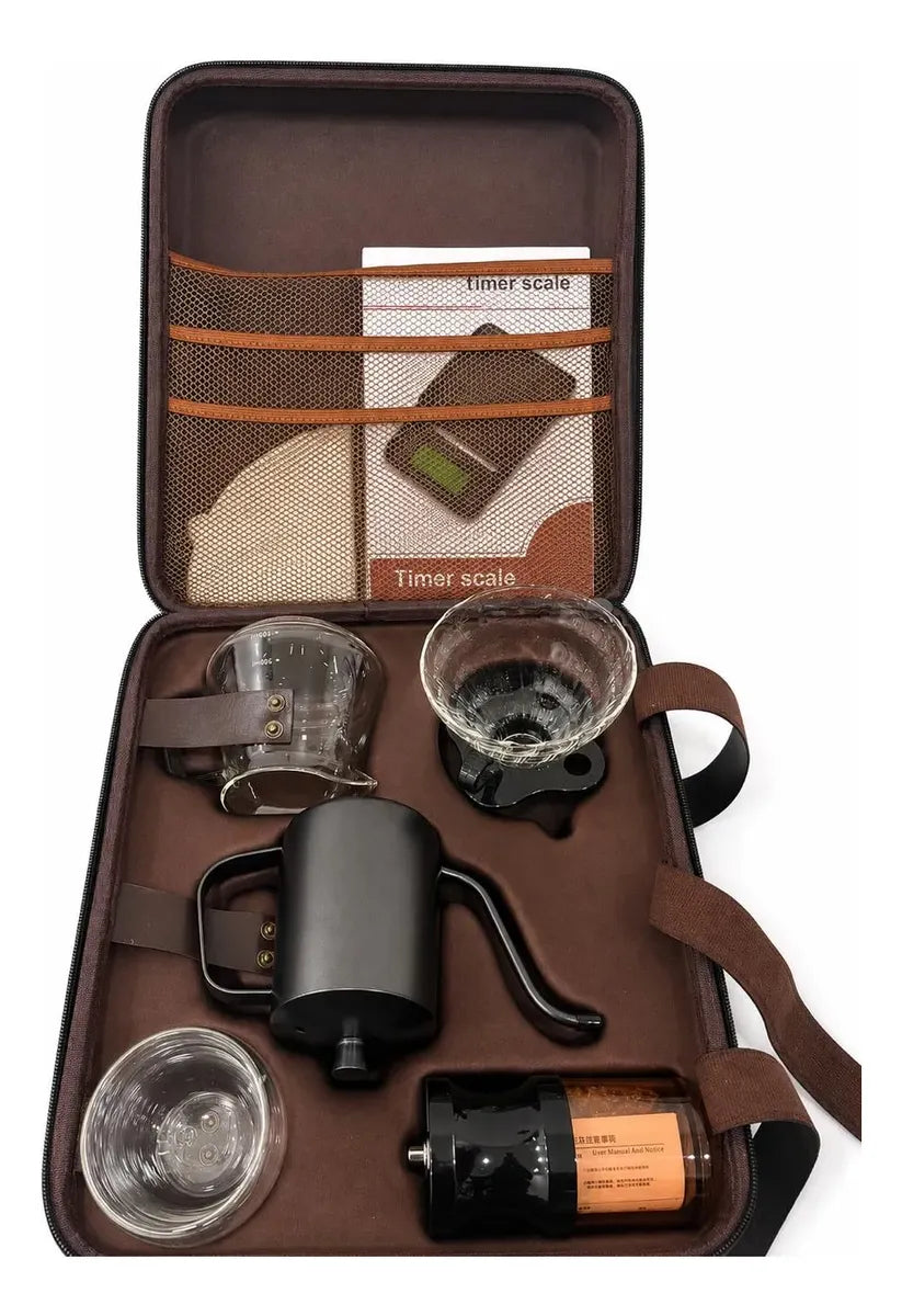 Kit de Café V60 Portátil 9 Piezas – Molino Manual, Báscula con Temporizador, Tetera Cuello de Ganso y Estuche de Viaje