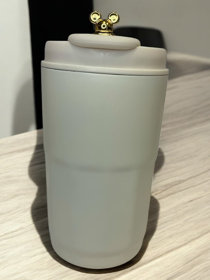 ✨ Termo Elegante con Tapa Hermética y Diseño Moderno ✨
